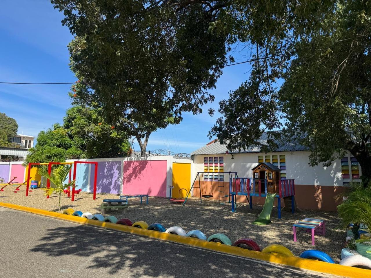 El Mas Completo, A Menos De 5 Minutos De La Playa, Free Wifi Fuera Del Alojamiento Puerto Plata Bagian luar foto